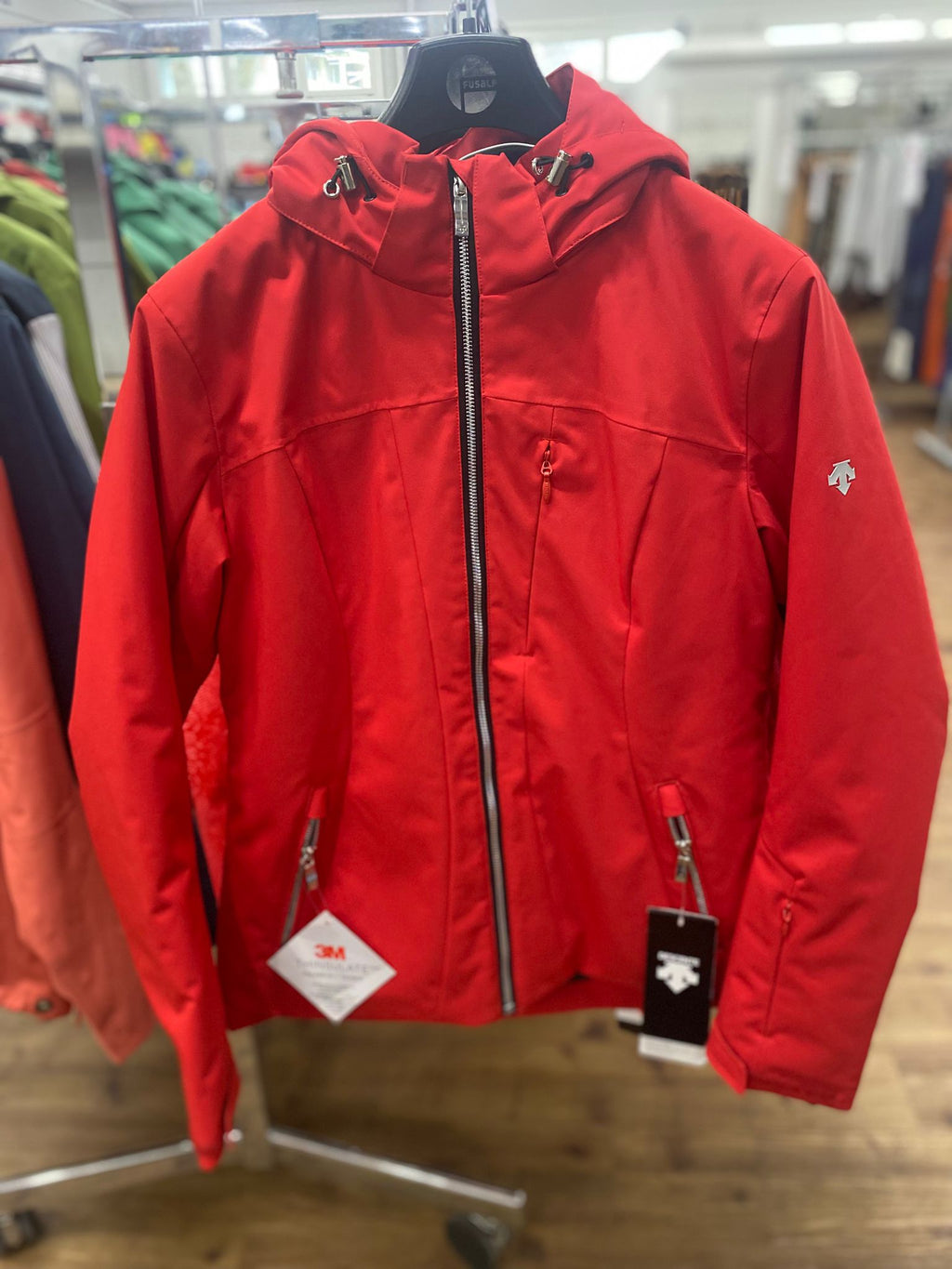 Rote Ski-Jacke Damen
